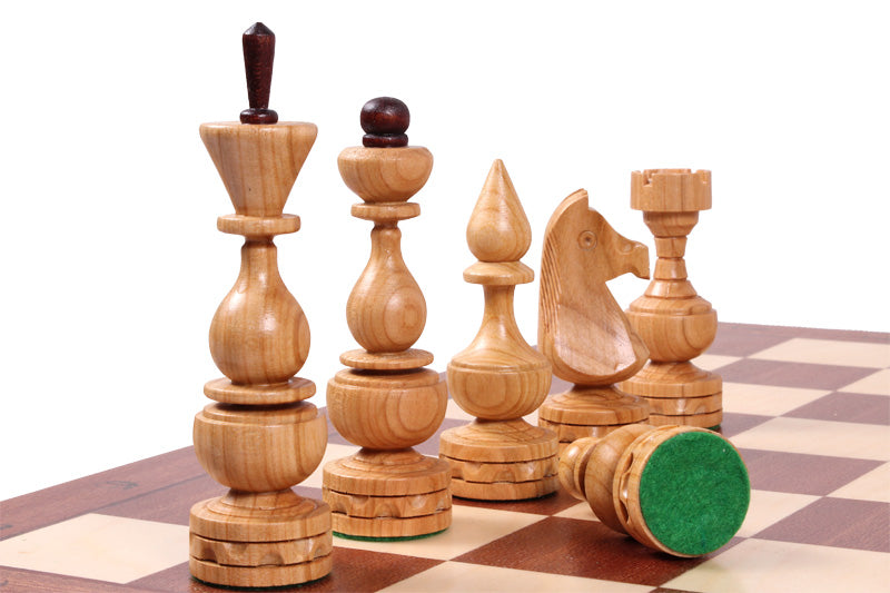 Jeu d'échecs DEBUT en bois de cerisier sauvage avec l'échiquier en marqueterie de bois d'acajou et sycomore, de grande taille (48 x 48cm) - Ensemble Complet - ea69fa9d1224923540d680d83b580de6