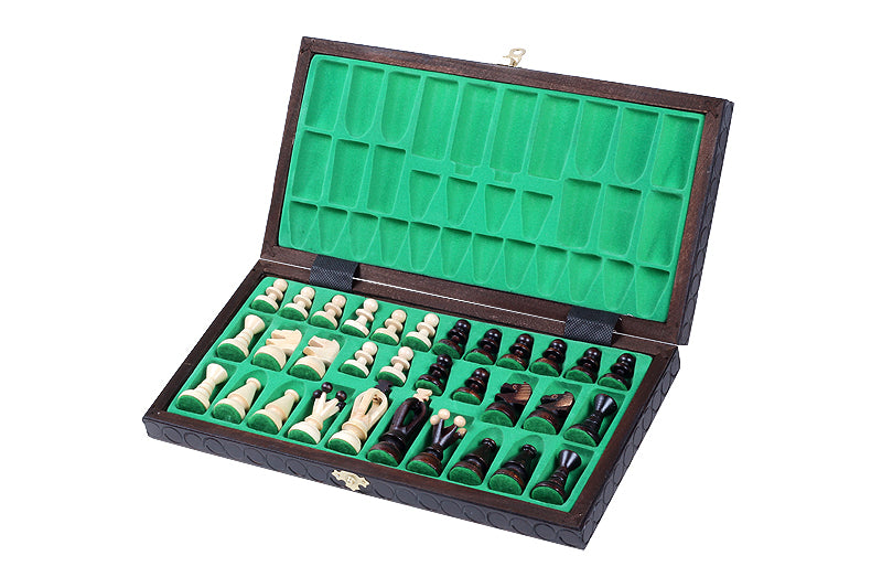 Jeu d'Echecs ROYAL en bois de charme, de taille moyenne (34 x 34cm) - Ensemble Complet - 4c5c3843a3751675574a80dd5544ce48