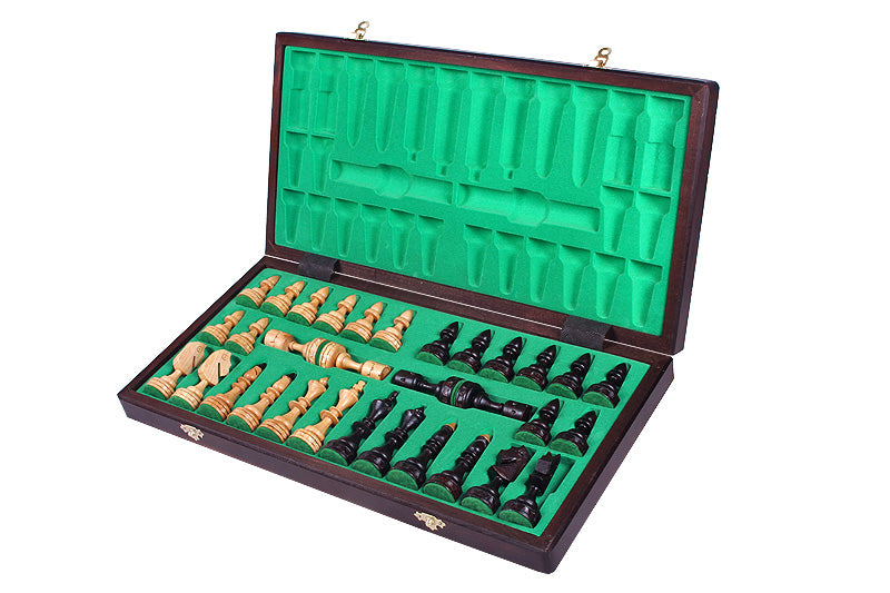 Jeu d'échecs INDIEN en bois de cerisier sauvage, de taille moyenne (47,0 x 46,5cm) - Ensemble Complet - Jeu d'échecs INDIEN en bois de cerisier sauvage, de taille moyenne (47,0 x 46,5cm) - Ensemble Complet