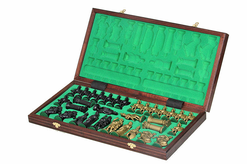 Jeu d'Echecs SPARTE avec les pièces en plastique et l'échiquier en bois, de grande taille (50 x 50cm) - Ensemble Complet - Jeu d'Echecs SPARTE avec les pièces en plastique et l'échiquier en bois, de grande taille (50 x 50cm) - Ensemble Complet