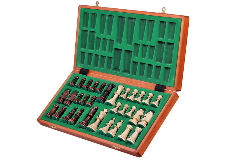 Jeu d'échecs DE TOURNOI No 5 en bois de charme avec l'échiquier en marqueterie de bois d'acajou et sycomore, de taille moyenne (42 x 42cm) - Ensemble Complet - a3d96aaaa3ca2283a2704131284152b7