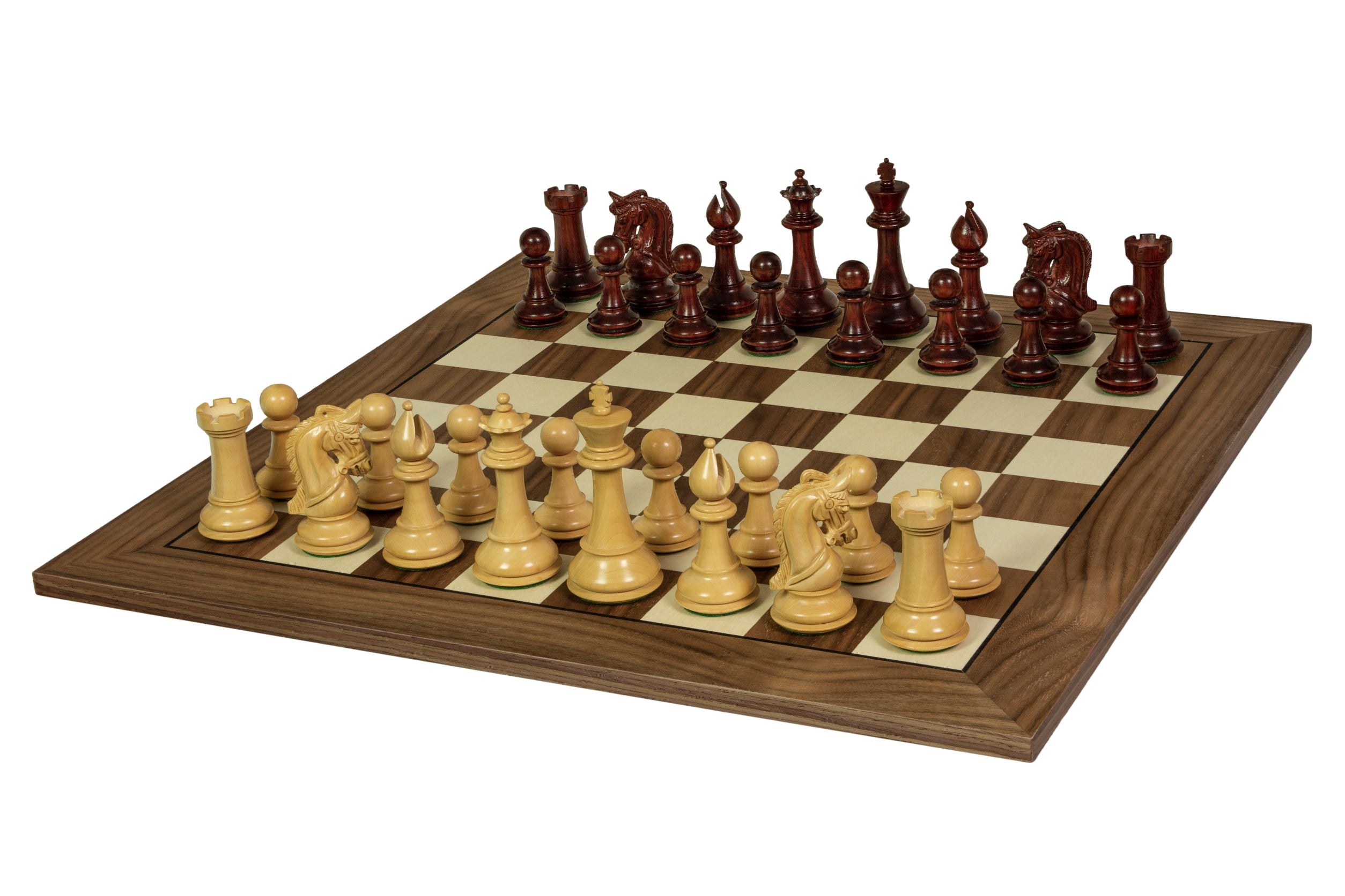 Echiquier sans coordonnées en marqueterie de bois de noyer et sycomore - échiquier luxe de Taille 5+/6 avec une bande noire séparant les cases et les bords - Echiquier sans coordonnées en marqueterie de bois de noyer et sycomore - échiquier luxe de Taille 5+/6 avec une bande noire séparant les cases et les bords