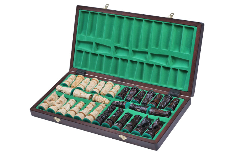 Jeu d'Echecs GIEWONT en bois de tilleul, de taille moyenne (57 x 57cm) - Ensemble Complet - 903b10fc18464a66d13935afe7625032