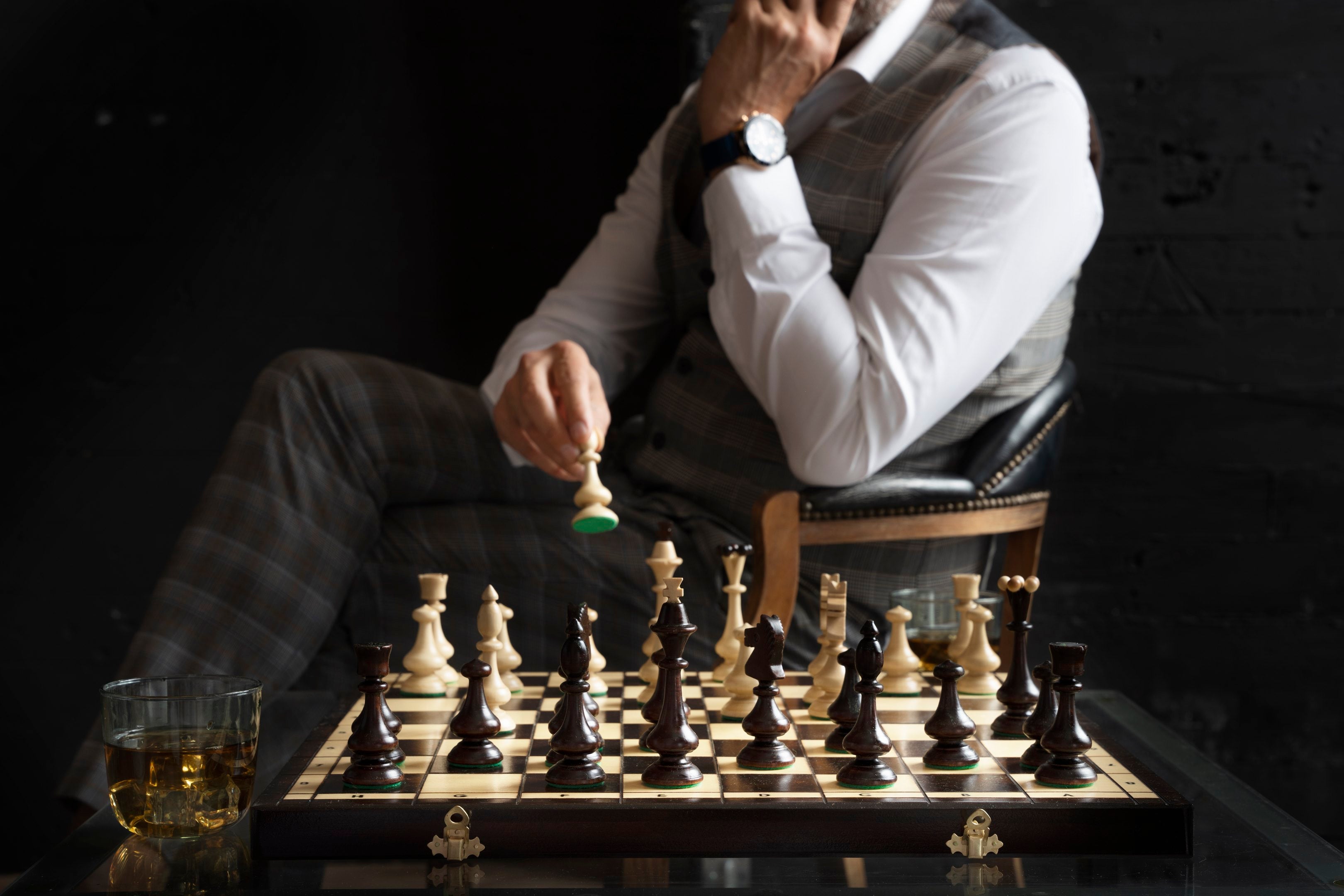 Jeu d'Echecs BESKID en bois de charme, de grande taille (49 x 49cm) - Ensemble Complet - 062cd51f922a47a9a051a25a43959316