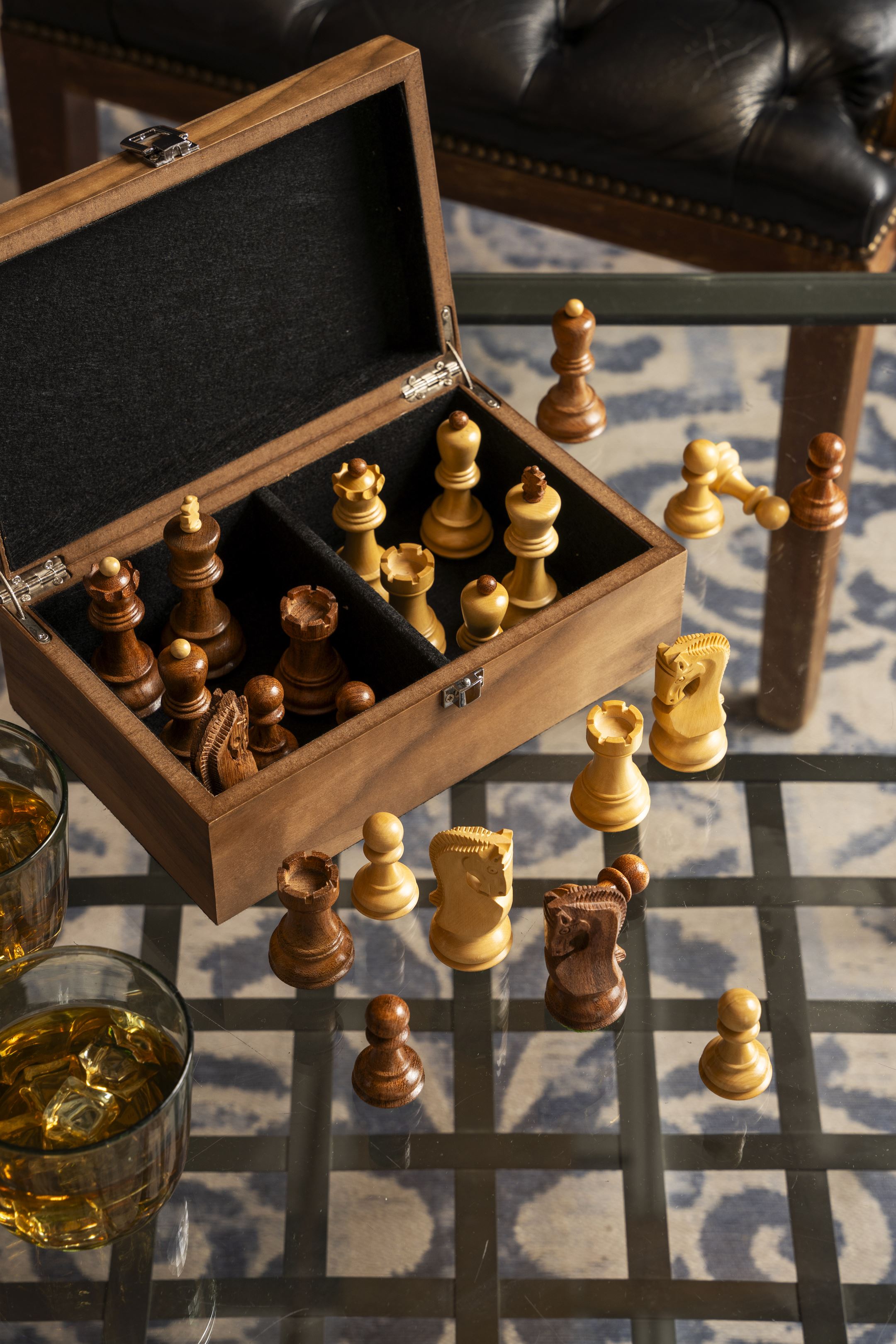 Pièces d'échecs Zagreb en bois d'acacia et de buis - Taille 3,50'' - 45531679e81308b416fd6157b69ddc1e