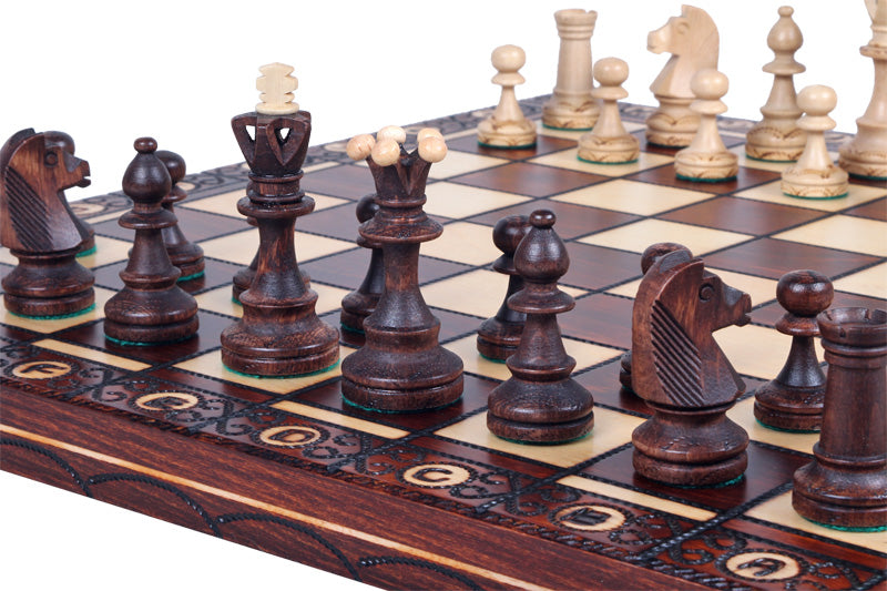 Jeu d'échecs SENATEUR en bois de charme, de taille moyenne (41 x 41cm) - Ensemble Complet - 92632f0e1b09ff0874a61f8345ecaed6