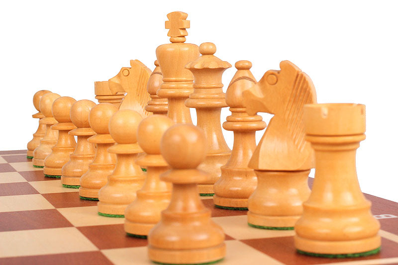 Jeu d'échecs de tournoi avec les pièces German Knight en bois teinté de taille 5 (48x48cm) - L'ensemble complet - 81bd9ed8ab9602f9707f389df486d775