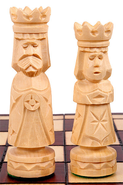 Jeu d'Echecs DU CHÂTEAU sculpté en bois de tilleul, de taille moyenne (50 x 50cm) - Ensemble Complet - 2fc1ac010d1aa02c5c94892dcc2ca7da