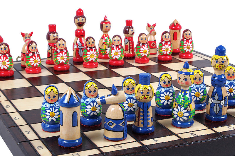 Jeu d'Echecs BABOUCHKA BLEU sculpté en bois de bouleau, de taille moyenne (42 x 42cm) - Ensemble Complet - bf906dc504d39f576c30489574780b3a
