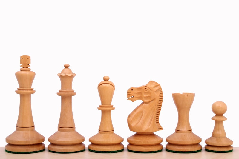 Pièces d'échecs Blackmore en bois de buis teinté et naturel - Taille 3,75'' - Pièces d'échecs Blackmore en bois de buis teinté et naturel - Taille 3,75''