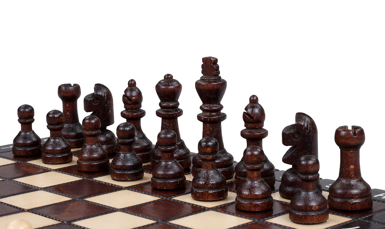 Jeu d'Echecs SCOLAIRE en bois de charme, de petite taille (27,5 x 27,5cm) - Ensemble Complet - Jeu d'Echecs SCOLAIRE en bois de charme, de petite taille (27,5 x 27,5cm) - Ensemble Complet