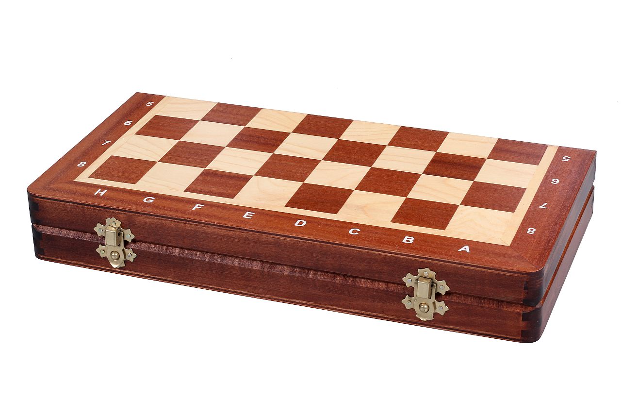 Jeu d'échecs DE TOURNOI No 3 en bois de charme avec l'échiquier en marqueterie de bois d'acajou et sycomore, de petite taille (35 x 35cm) - Ensemble Complet - 68504dcdd88843dd1c0aa77fbb77bc15