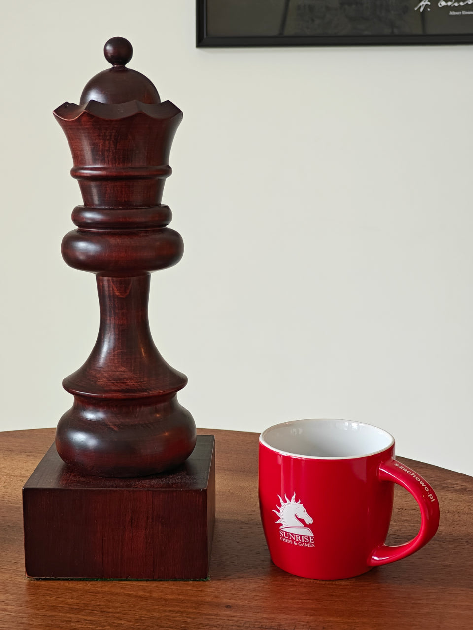 Copa de ajedrez de madera - reina negra - c976039b464f34af82d4be40389be5d9