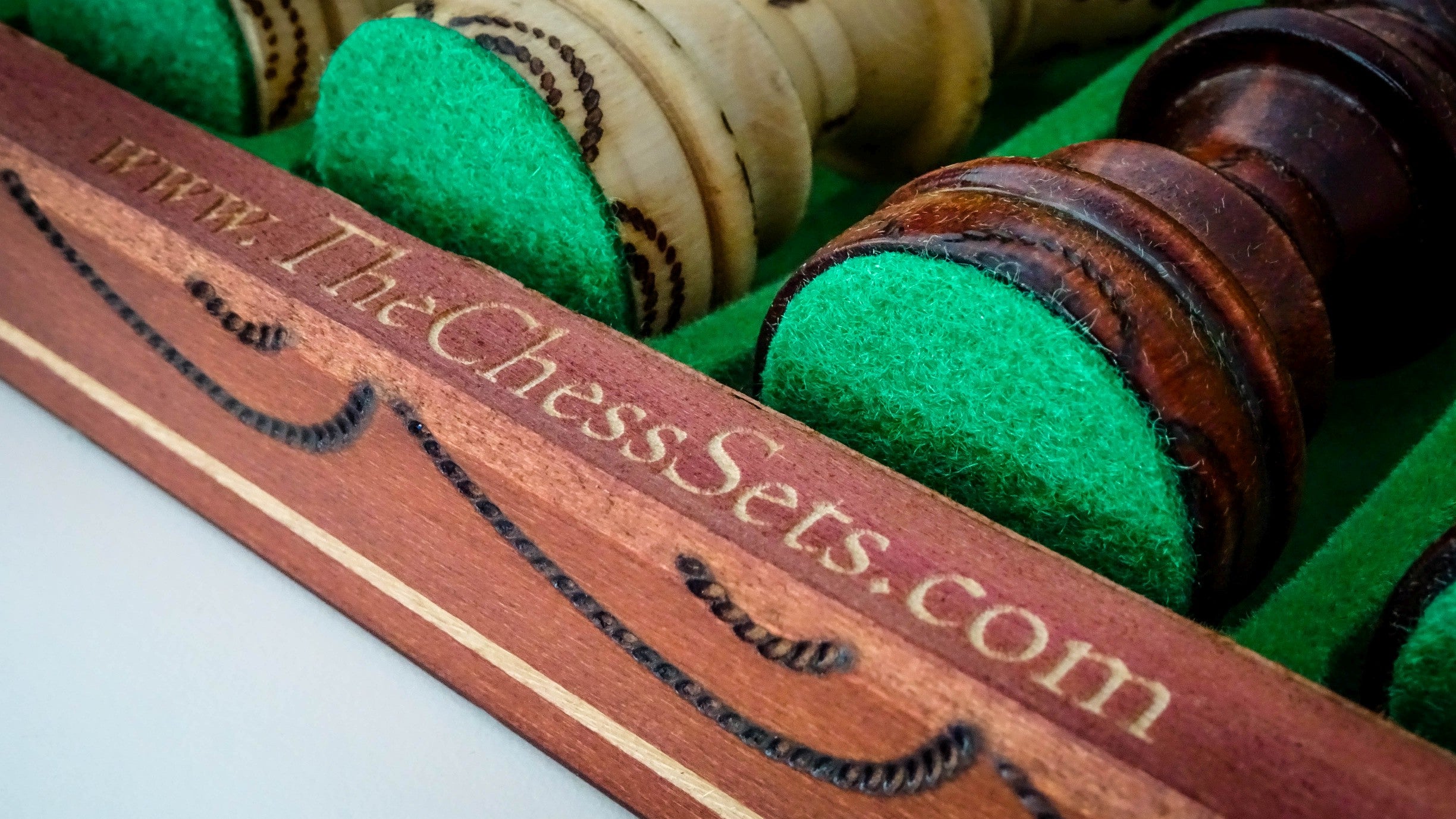 Gravure sur des produits d'échecs - 233b4dcfaccf96613f225a0c0da2fddb