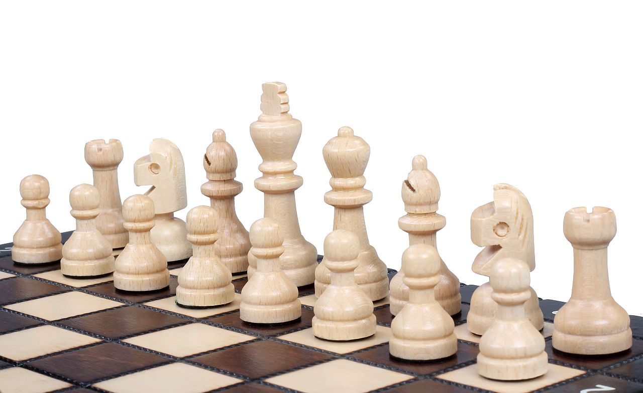 Jeu d'Echecs SCOLAIRE en bois de charme, de petite taille (27,5 x 27,5cm) - Ensemble Complet - Jeu d'Echecs SCOLAIRE en bois de charme, de petite taille (27,5 x 27,5cm) - Ensemble Complet