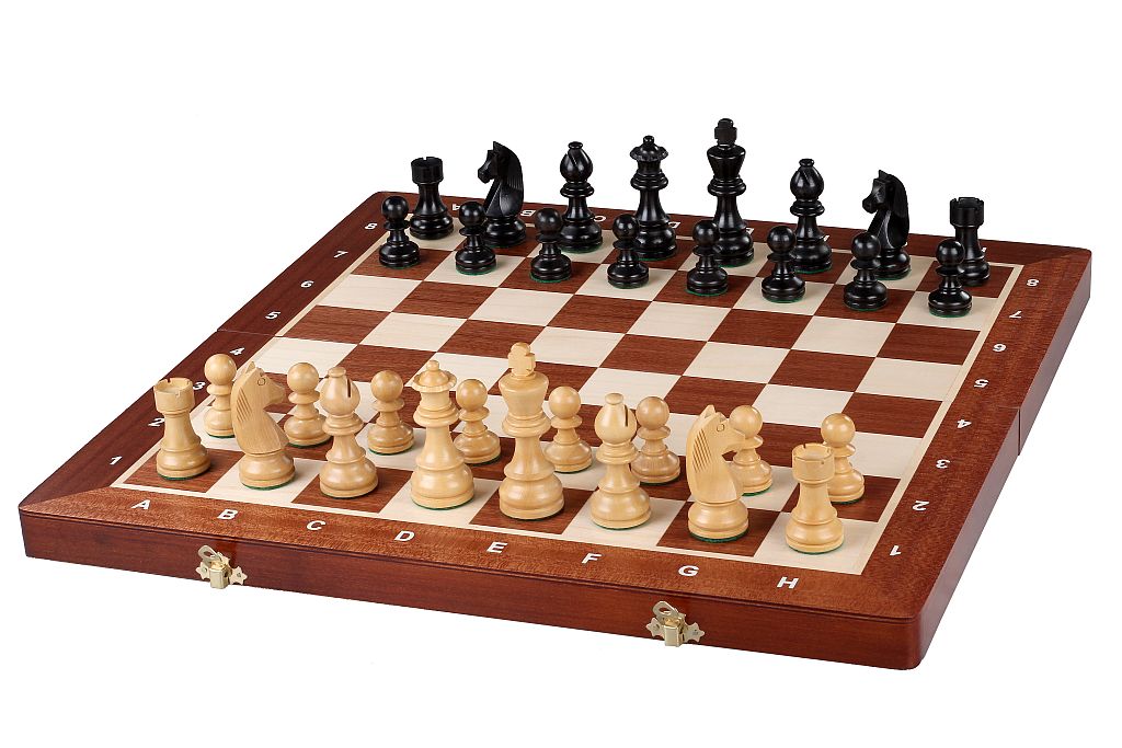 Jeu d'échecs de tournoi avec les pièces German Knight en bois teinté de taille 4 (40x40cm) - L'ensemble complet - Jeu d'échecs de tournoi avec les pièces German Knight en bois teinté de taille 4 (40x40cm) - L'ensemble complet