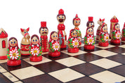 Jeu d'Echecs BABOUCHKA VERT sculpté en bois de bouleau, de taille moyenne (42 x 42cm) - Ensemble Complet