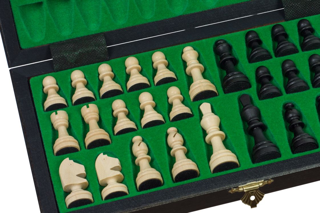Jeu d'échecs MAGNETIQUE en bois de charme, pliant, de petite taille (28 x 28cm) - Ensemble Complet, couleur noire - Jeu d'échecs MAGNETIQUE en bois de charme, pliant, de petite taille (28 x 28cm) - Ensemble Complet, couleur noire