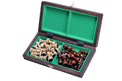 Jeu d'échecs PERLE Maron en bois de hêtre, de petite taille (29 x 29cm) - Ensemble Complet