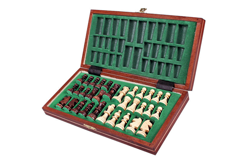 Jeu d'échecs MAGNETIQUE en bois de charme, pliant, de petite taille (27 x 27cm) - Ensemble Complet - d3a169daf6bf3d9b77694f87d1184803