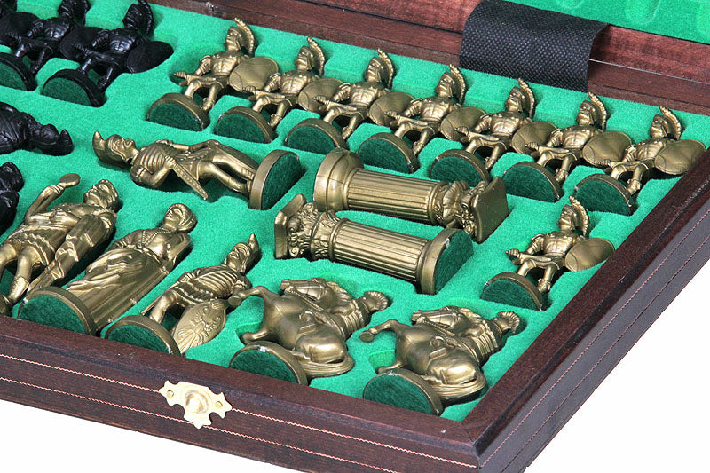 Jeu d'Echecs SPARTE avec les pièces en plastique et l'échiquier en bois, de grande taille (50 x 50cm) - Ensemble Complet - 188da5d37fc3bf629ca8ac98b1f65185