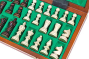 Jeu d'échecs OLYMPIQUE en bois de charme  avec l'échiquier en marqueterie de bois d'acajou et sycomore, de taille moyenne (35 x 35 cm) - Ensemble Complet