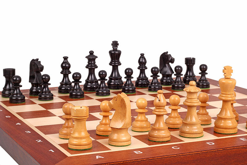 Jeu d'échecs de tournoi avec les pièces German Knight en bois teinté de taille 5 (48x48cm) - L'ensemble complet - 4e92ab372a1a33cc4213fb41bb5ef8ad