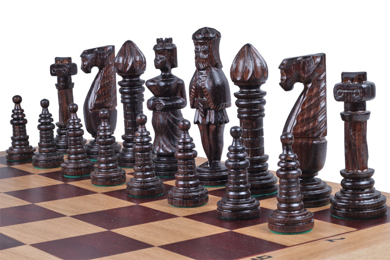 Jeu d'échecs de CHÊNE sculpté de grande taille (65 x 65 cm) - cbc326d7d90ced6fd3aef4df3ea8829c
