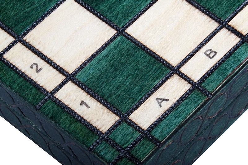 Jeu d'Echecs ROYAL Green en bois de charme, de taille moyenne (34 x 34cm) - Ensemble Complet - 8fec49d5d4f2686e595f4e410efd009b