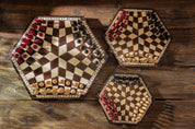 Jeu d'échecs en bois YALTA 3 Joueurs de petite taille (32 x 28 cm)