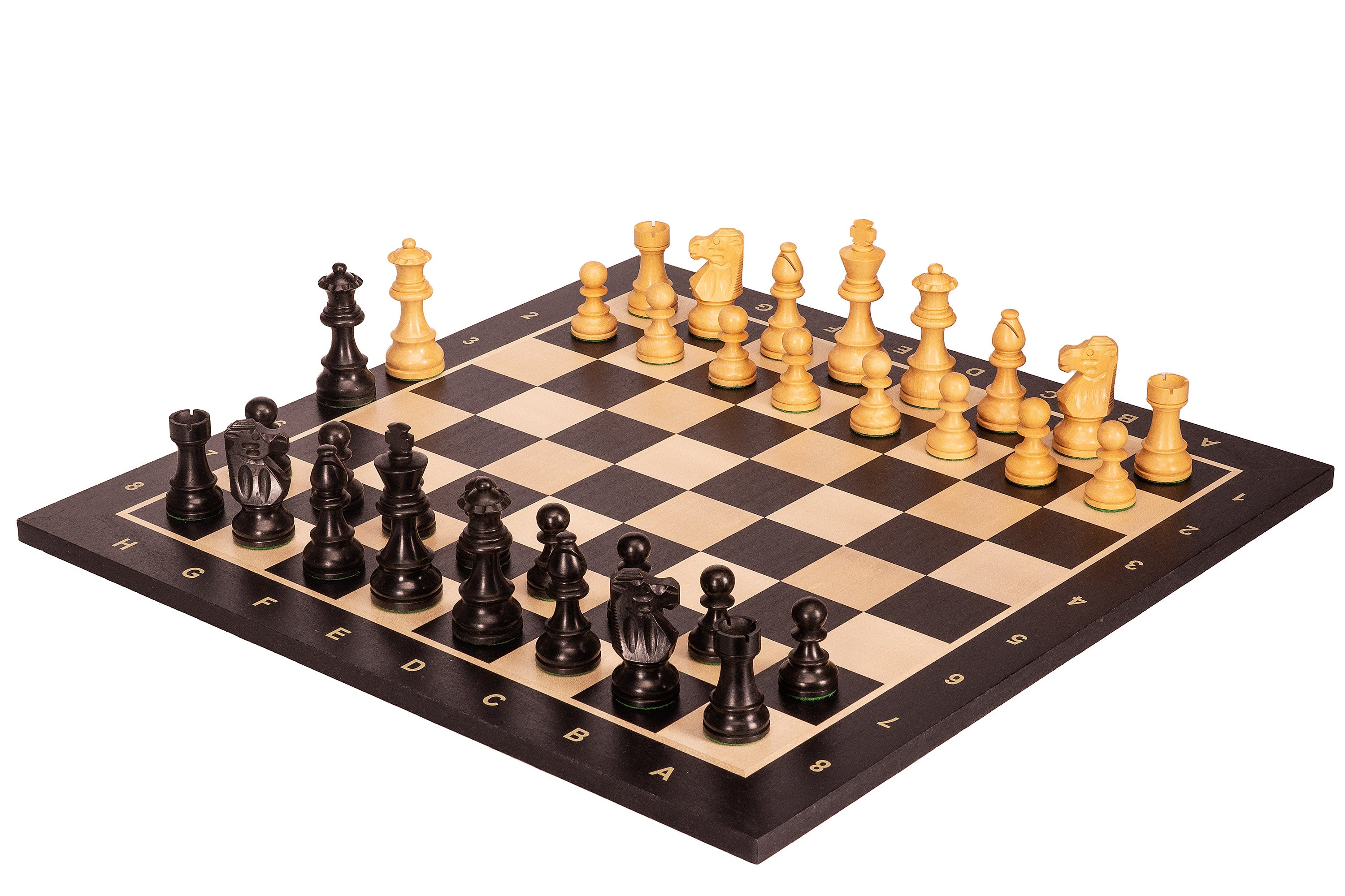Échiquier Noir avec coordonnées en marqueterie de bois de sycomore  teinté  et naturel + Pièces d'échecs French Ebonized - Ensemble de taille 6 - Échiquier Noir avec coordonnées en marqueterie de bois de sycomore  teinté  et naturel + Pièces d'échecs French Ebonized - Ensemble de taille 6