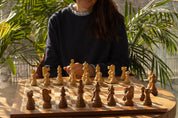 Échiquier en marqueterie de bois d'acajou et de sycomore  + Pièces d'échecs French Acacia - Ensemble de taille 6