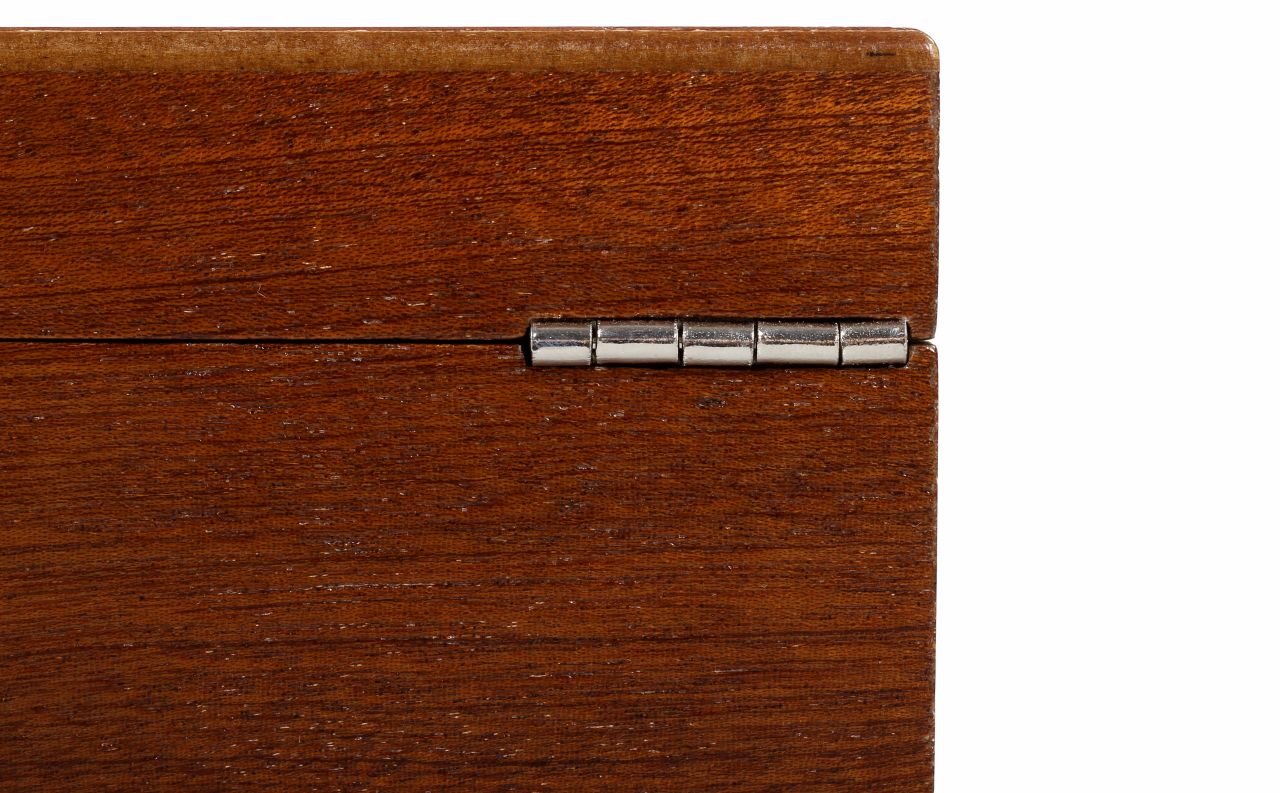 Boîte de rangement Luxe en bois de noyer pour pièces d'échecs de taille 4,00'' - Boîte de rangement Luxe en bois de noyer pour pièces d'échecs de taille 4,00''