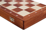 Jeu d'échecs de tournoi avec les pièces French en bois d'acacia et de buis de taille 5 (48x48cm) - L'ensemble complet