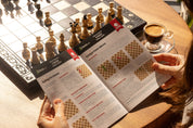 Jeu d'échecs en bois SENATOR 42 × 42 cm — pièces sculptées, noires (roi 80 mm, notation, pliable)