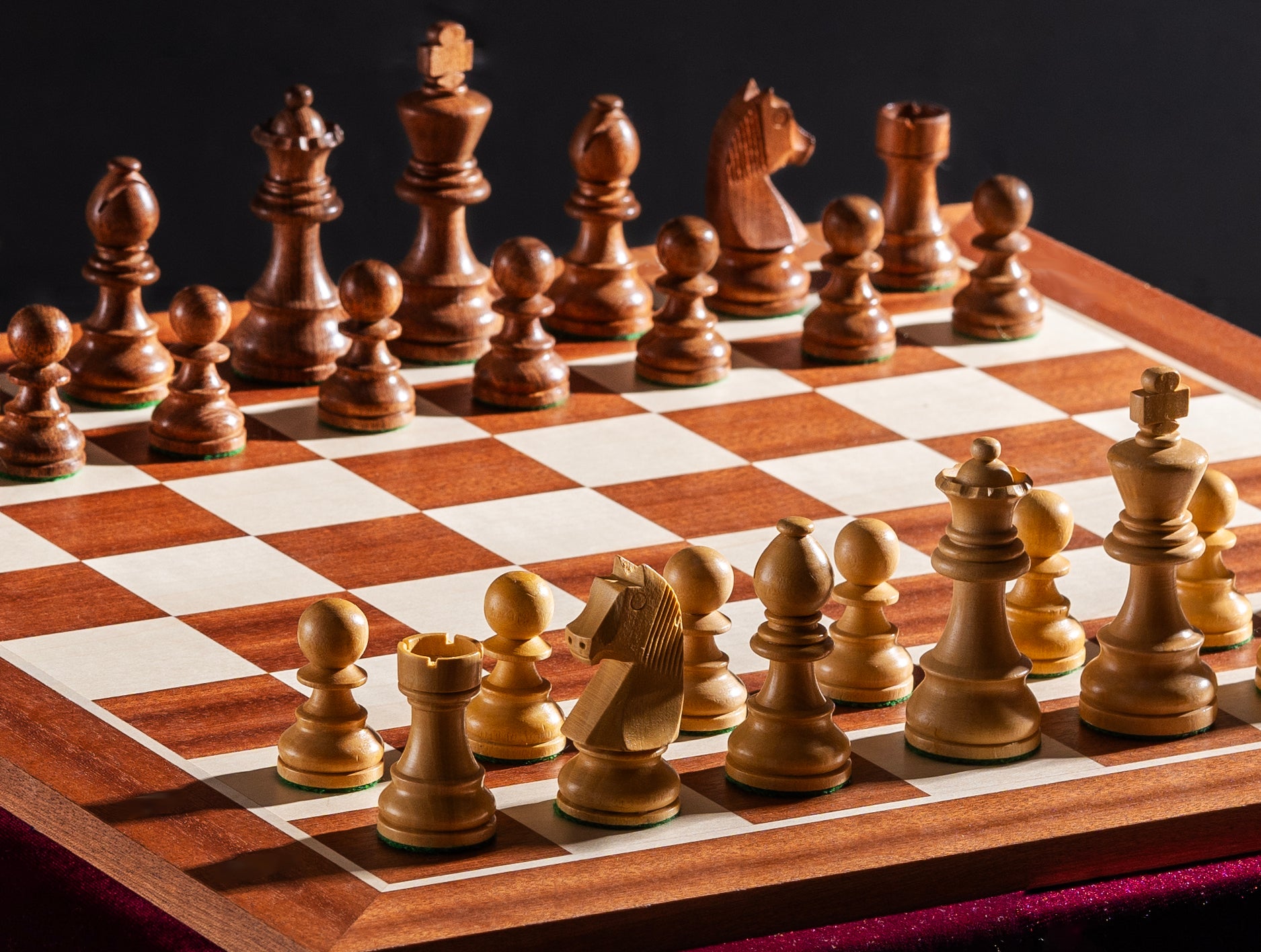 Jeu d'échecs de tournoi n° 5 - plateau de 50 mm + figurines de chevaliers allemands de 3,5 pouces - befcbbf276c06168a6a8c29bacfc974a