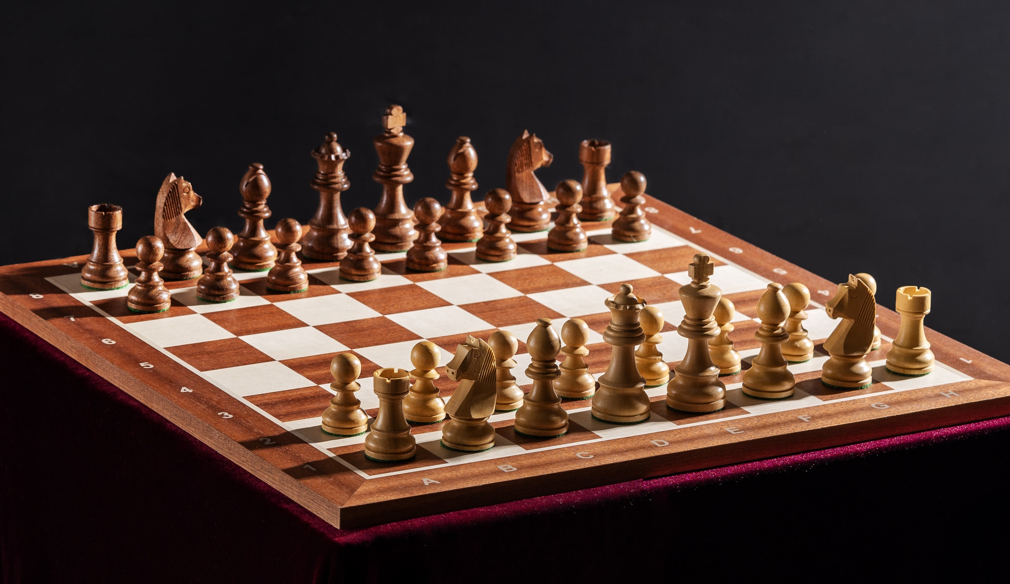 Jeu d'échecs de tournoi n° 5 - plateau de 50 mm + figurines de chevaliers allemands de 3,5 pouces - 9d9ca21765e062088b6b1bd6c08951ed