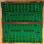 CAJA GRANDE/TABLA DE AJEDREZ ROYAL LUX (65 x 65 cm), casillas de 72 mm