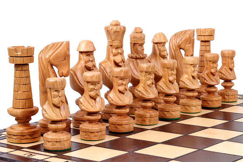 Jeu d'échecs en bois sculpté CESAR de grande taille (60 x 60 cm) - Jeu d'échecs en bois sculpté CESAR de grande taille (60 x 60 cm)