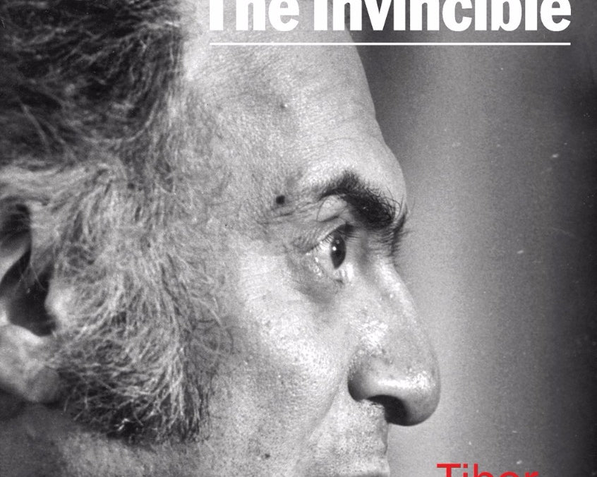 mikhail-tal-s-best-games-3-the-invincible-by-tibor-karolyi-miekka-okladka-9781784832650.jpg