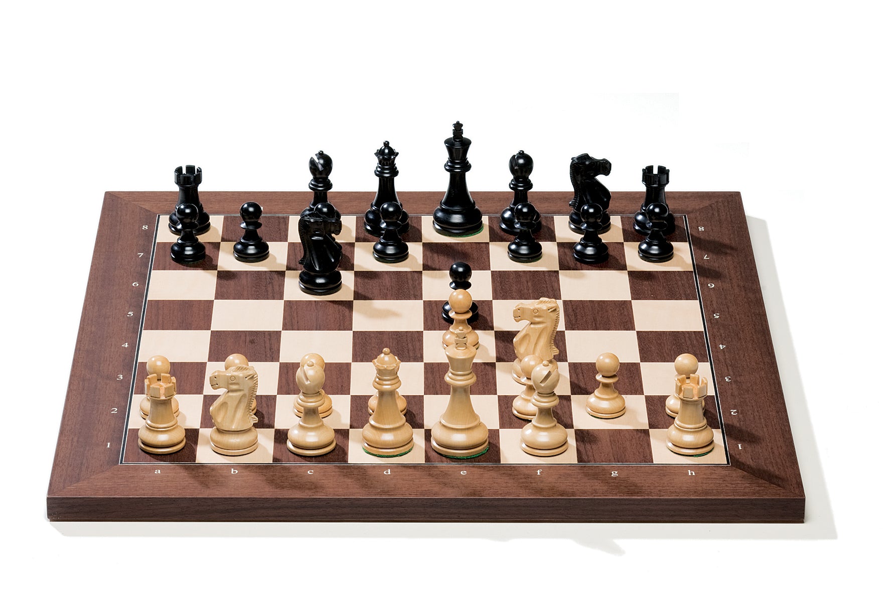 DGT USB E-Board Rosewood+ Classic chess pieces - DGT USB E-Board Rosewood+ Classic chess pieces